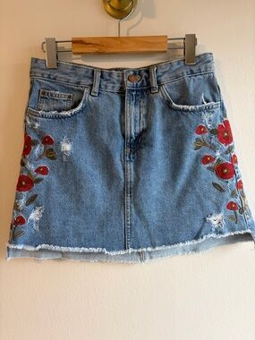 Zara Light Blue Denim Mini Skirt with Red Floral Embroidery